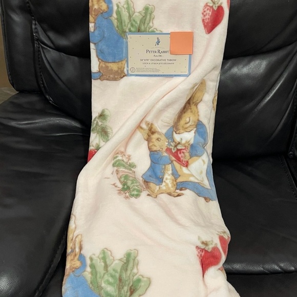 Easter Peter Rabbit Plush Throw - Picture 1 of 7